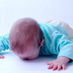 Ушиб головы младенца при падении с пеленального столика